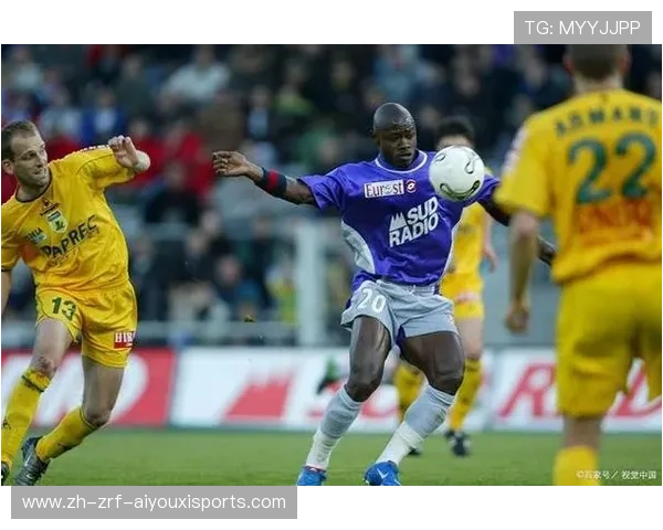 法甲赛季场地数据与草皮影响因素分析